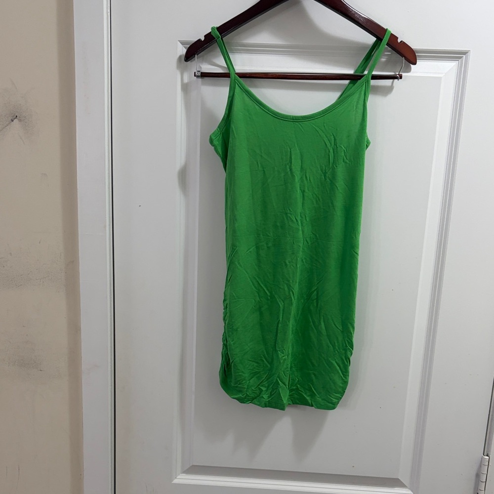 Green Women's Tank Top sz large ruched sides